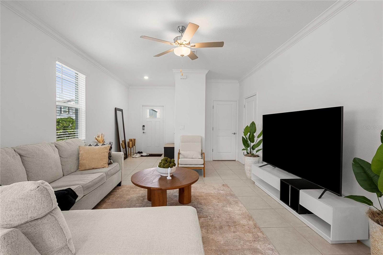 ABBOTT SQUARE PH 2 - Residential Lease