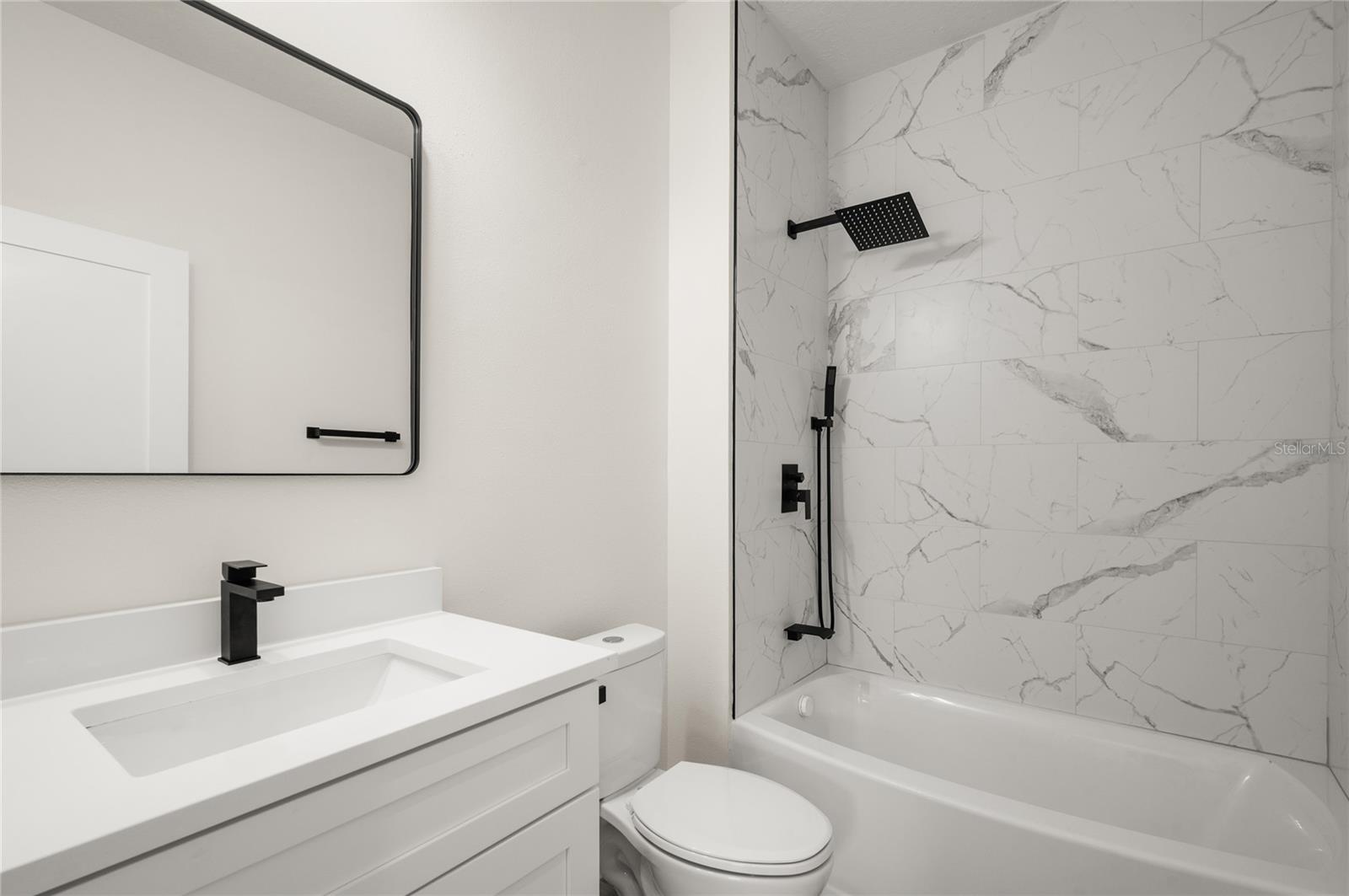 SUN N LAKE - Residential