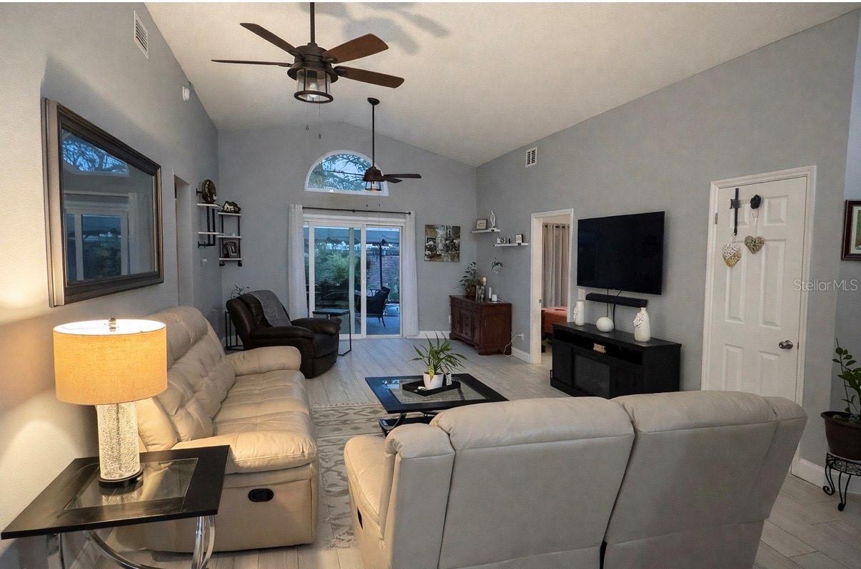 WILLOWBROOK PH 01 - Residential