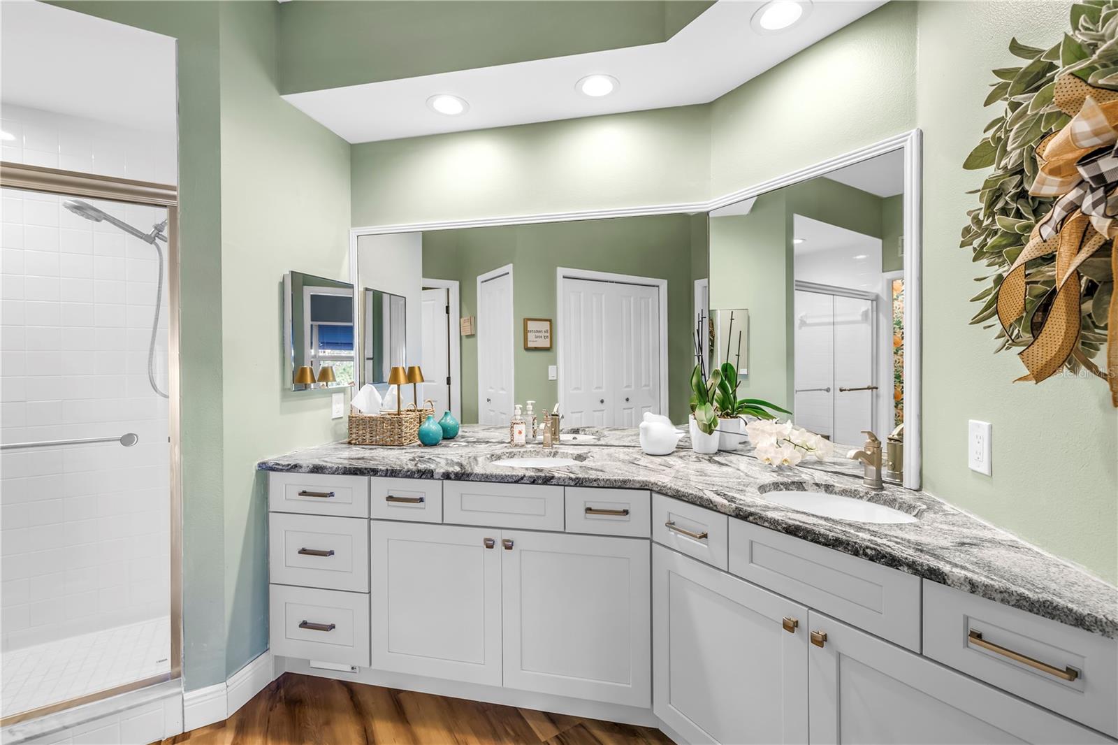 SHORES OF LONG BAYOU CONDO - Residential