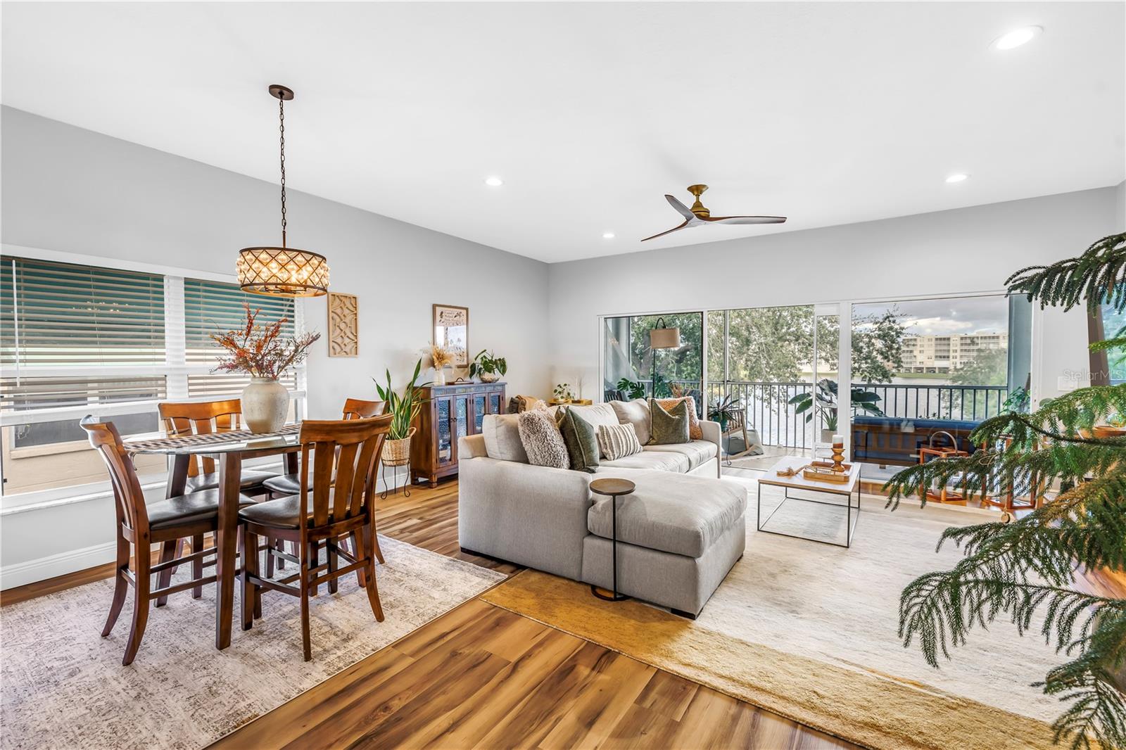 SHORES OF LONG BAYOU CONDO - Residential