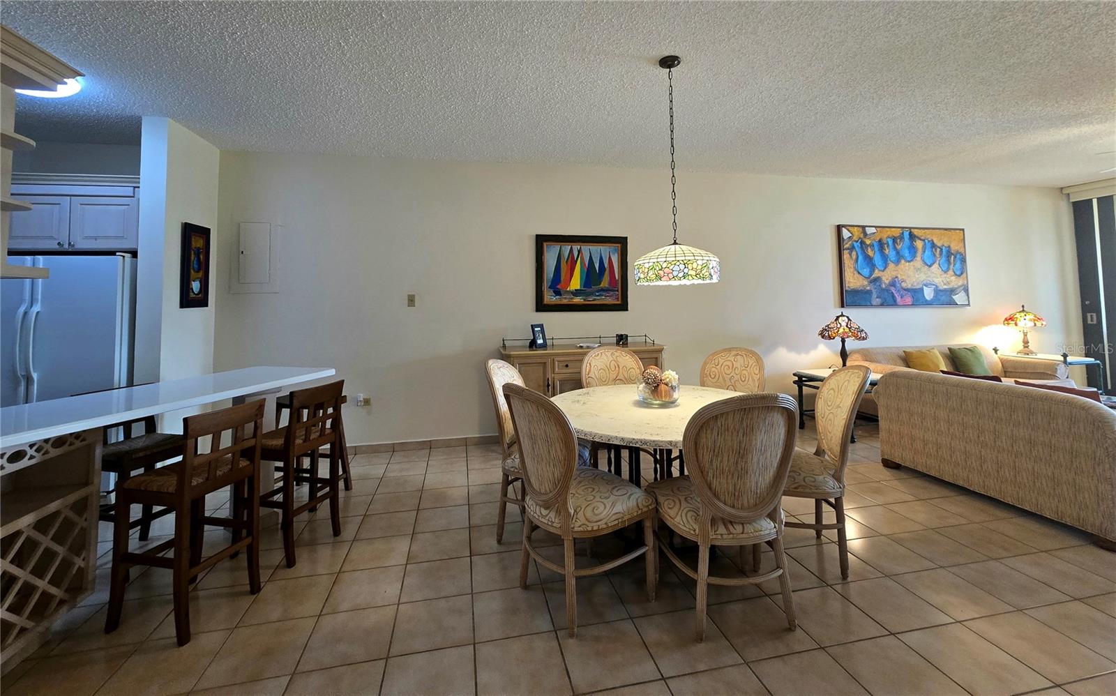 CRESCENT BEACH - Residential