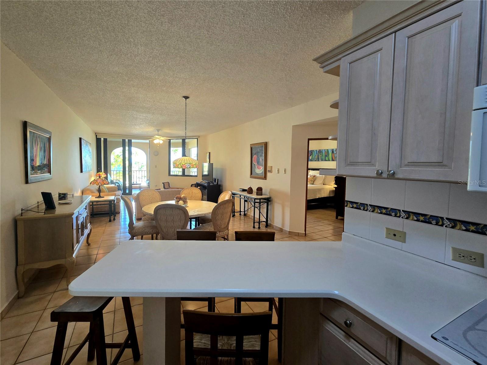 CRESCENT BEACH - Residential