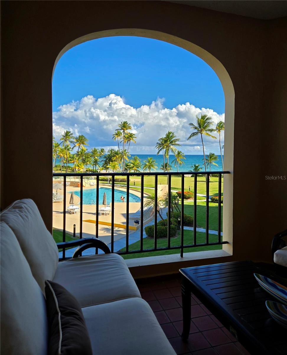 CRESCENT BEACH - Residential