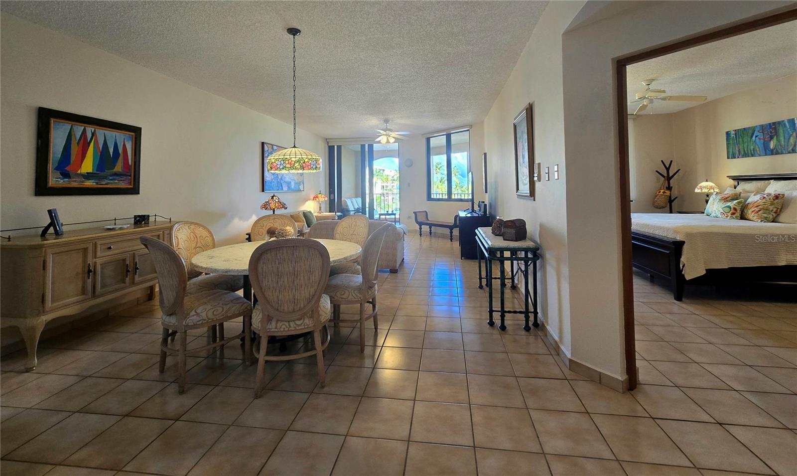 CRESCENT BEACH - Residential