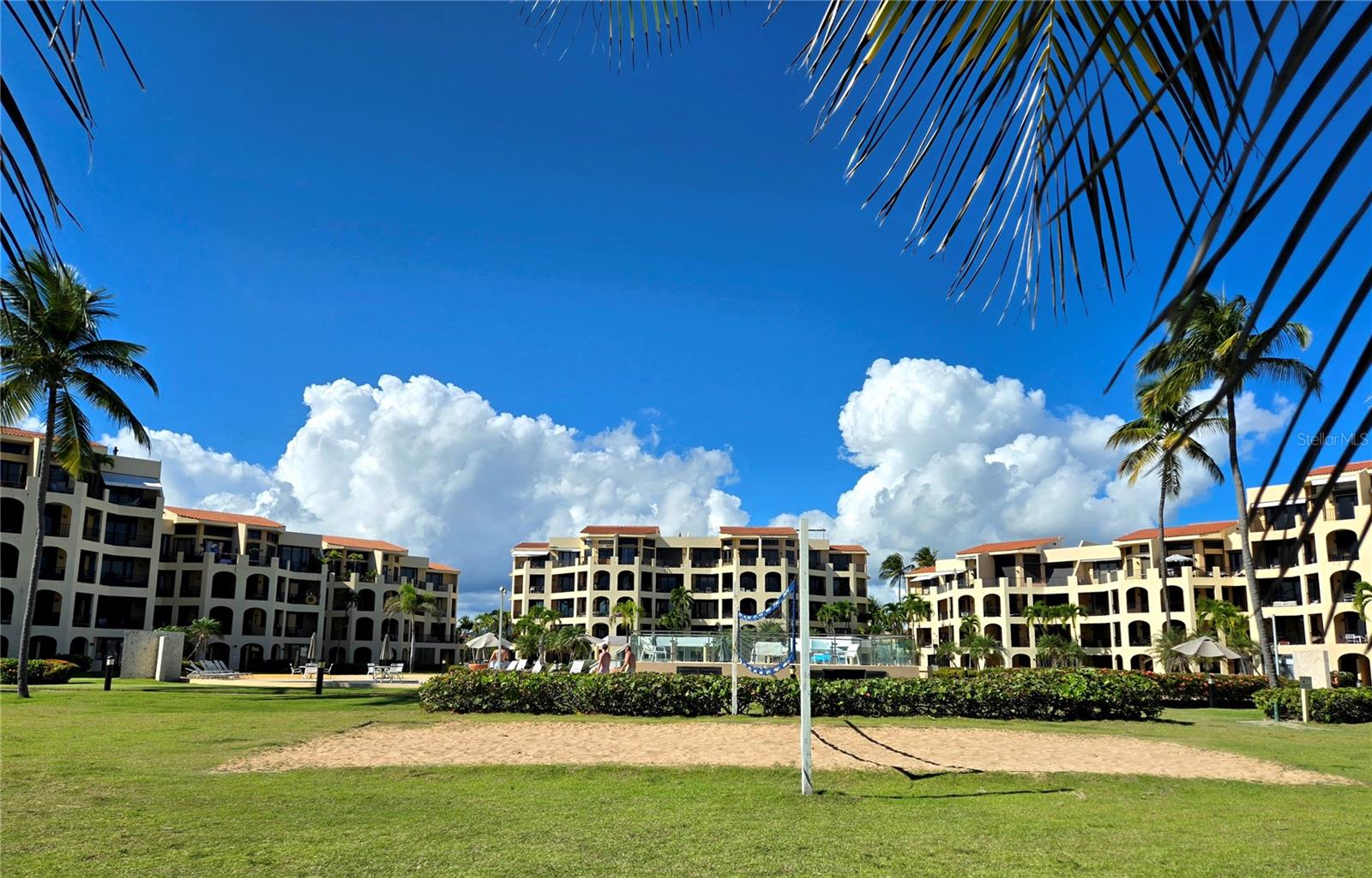 CRESCENT BEACH - Residential