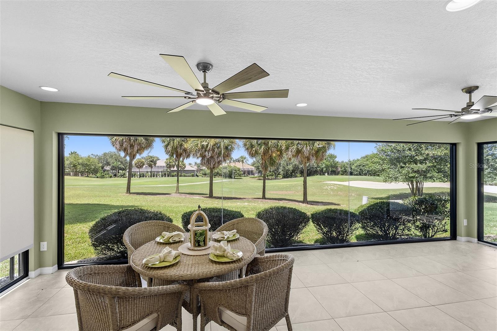 1527 GOLDEN RIDGE DRIVE
