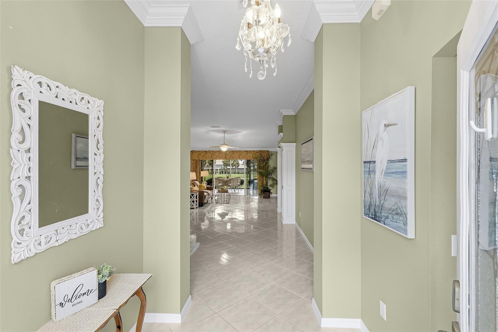 1527 GOLDEN RIDGE DRIVE