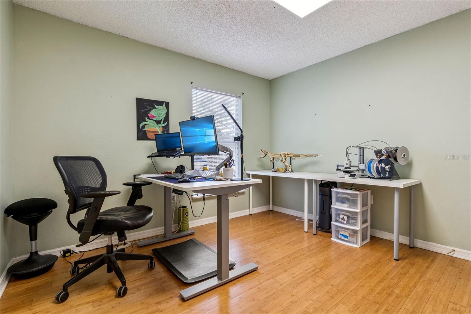 LAKE DOE COVE PH 02 48 59 - Residential