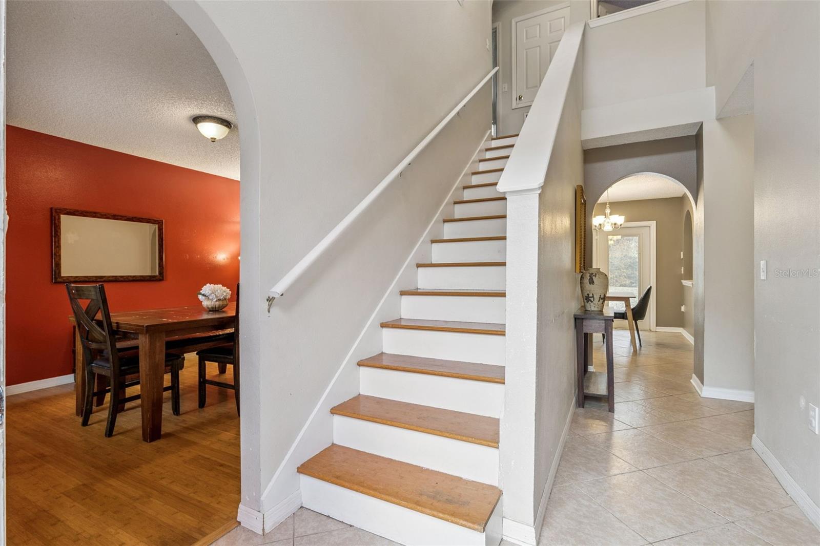 LAKE DOE COVE PH 02 48 59 - Residential