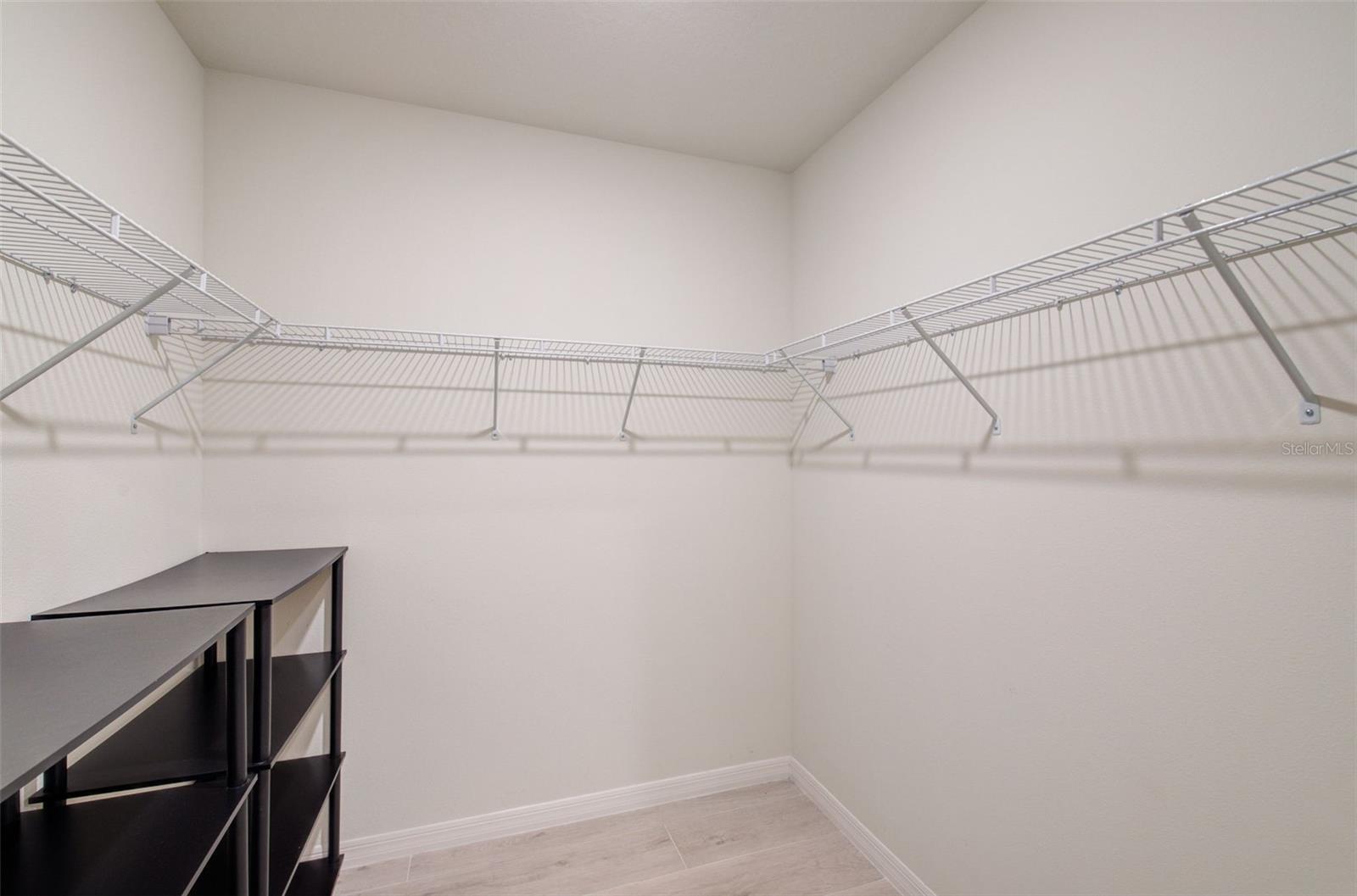 PARC HILL-PH 4 - Residential Lease