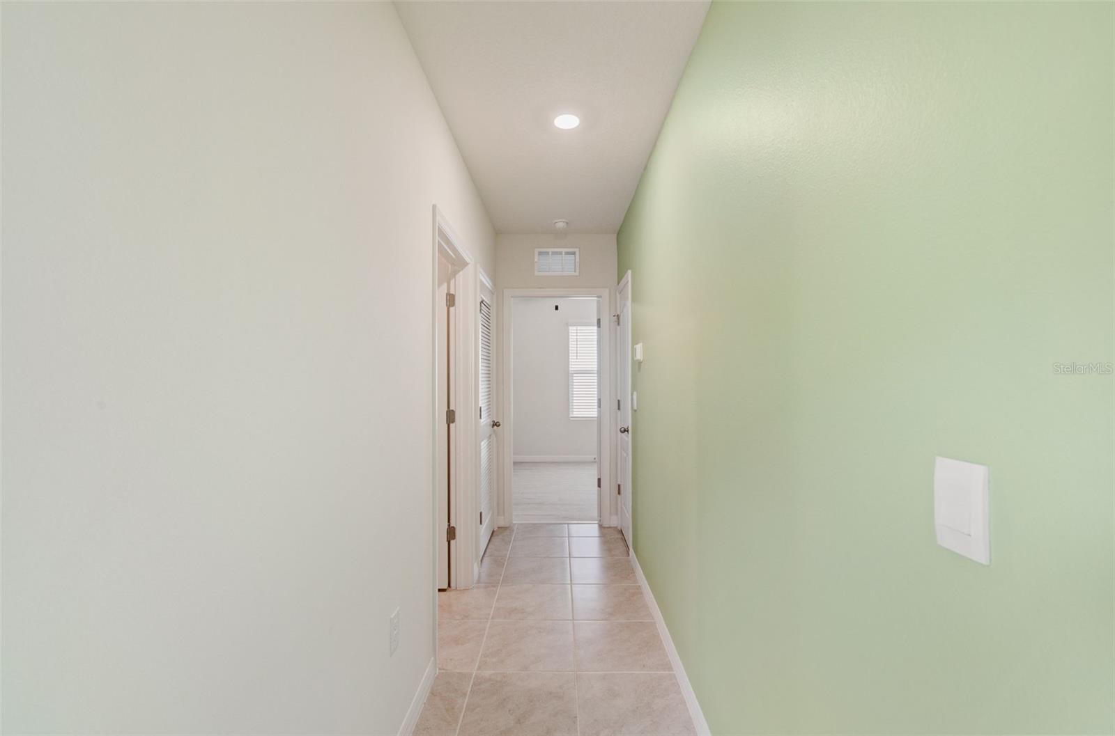 PARC HILL-PH 4 - Residential Lease