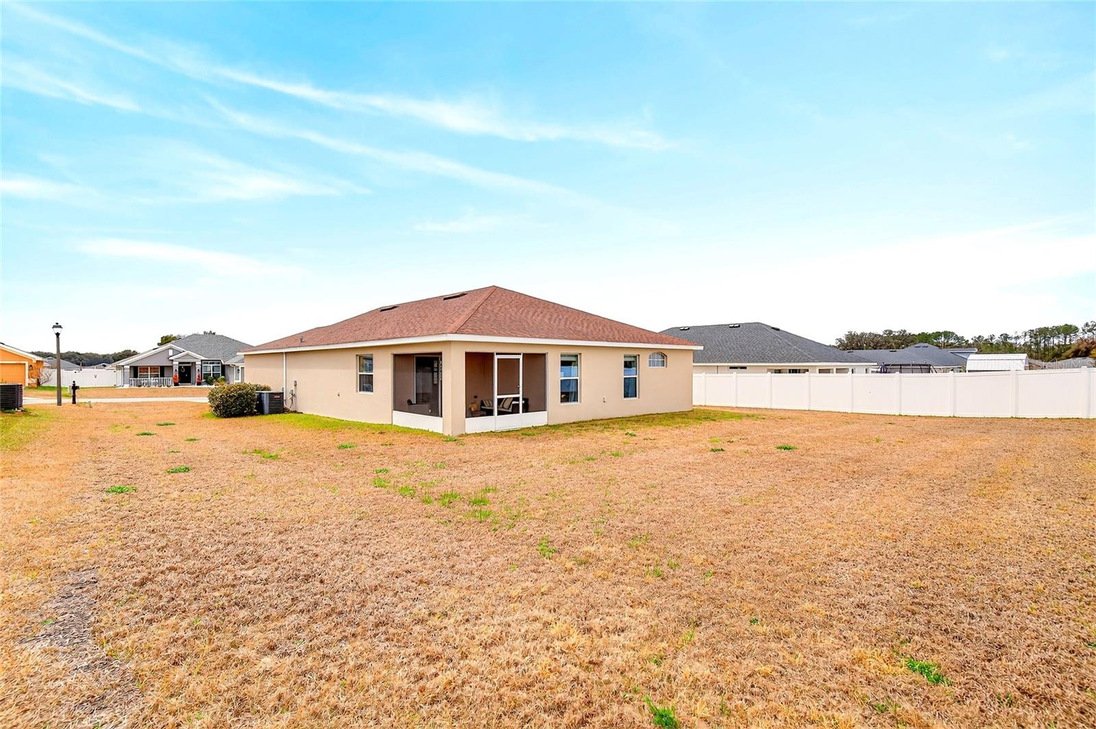 SUMMERCREST - Residential