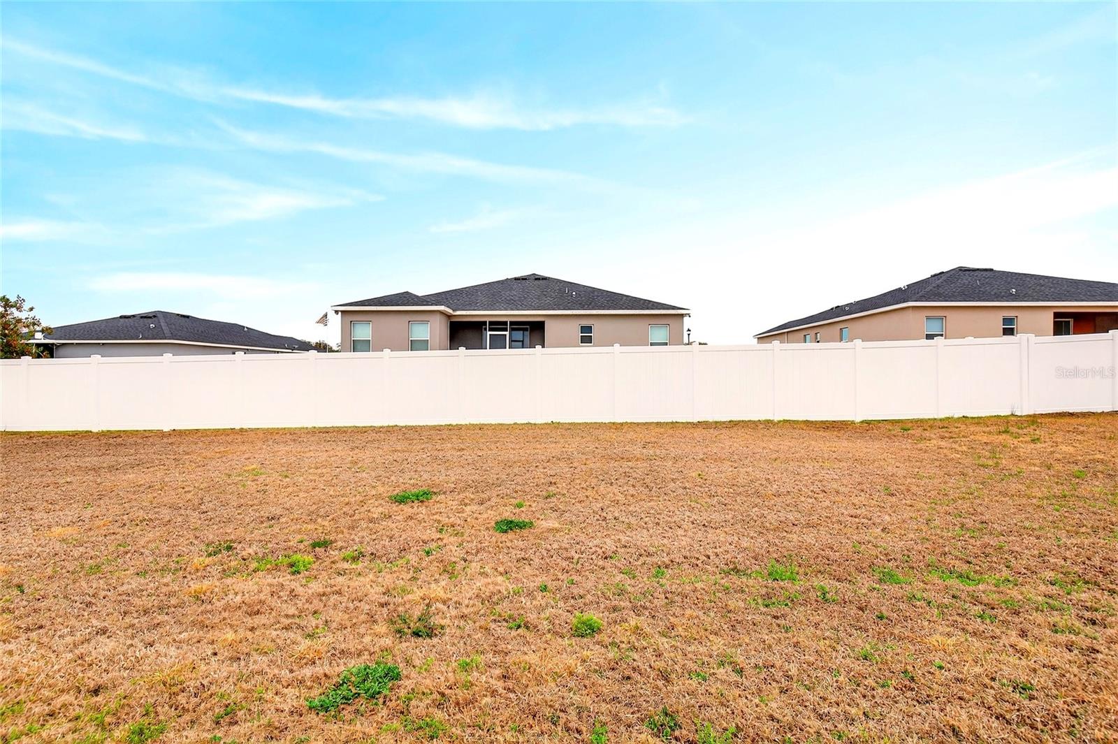 SUMMERCREST - Residential