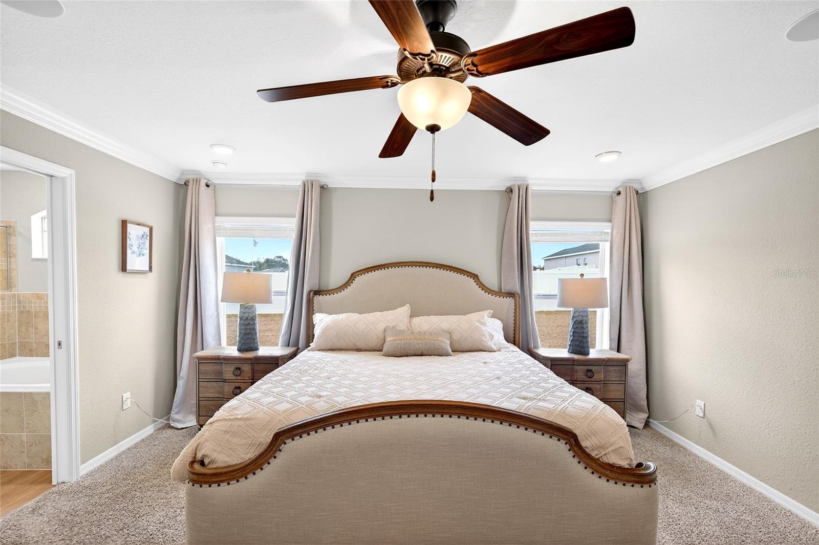 SUMMERCREST - Residential