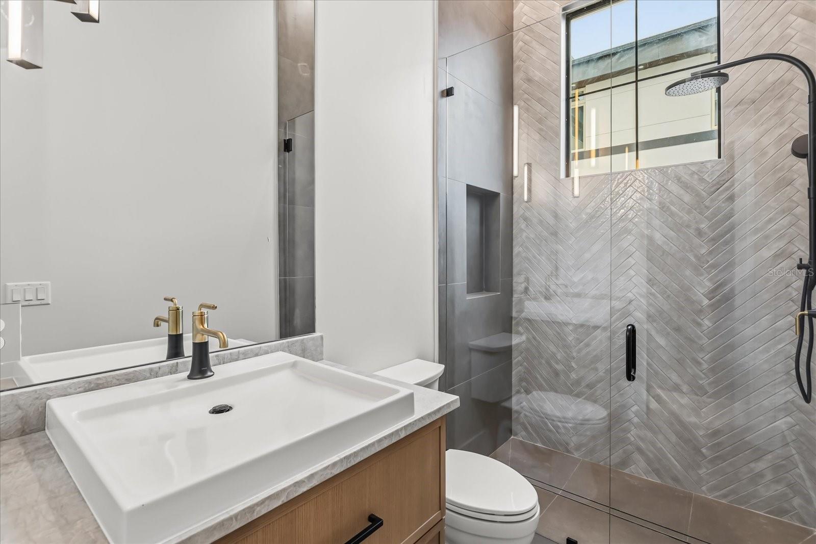 LORDS SUB - Residential