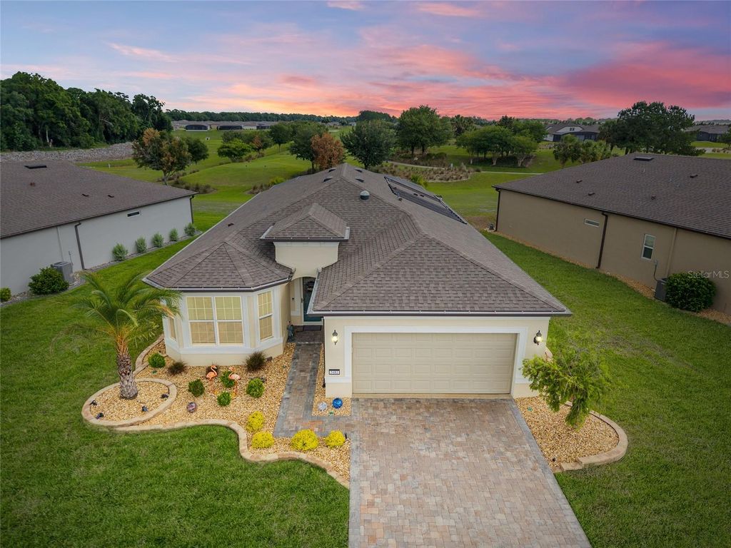 Photo of 5481 SW 92nd Avenue Road, Ocala, FL 34481 (MLS # OM725072)