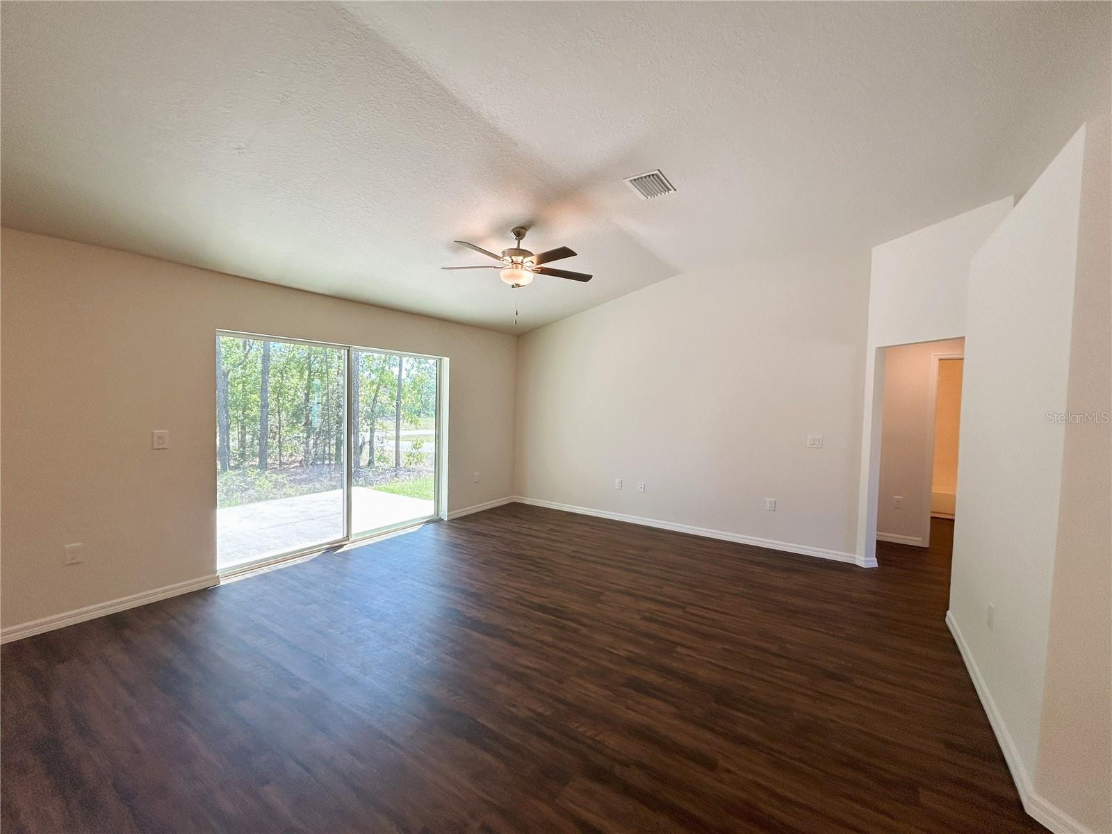 8389 N KEARNEY WAY
