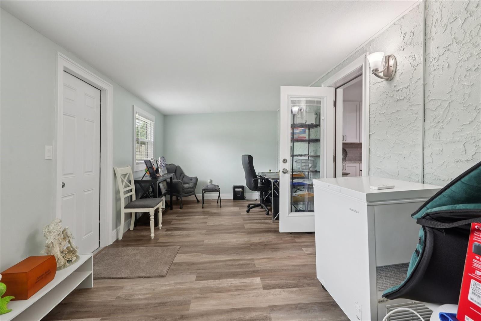 SUNSET HILLS 2ND ADD - Residential Lease