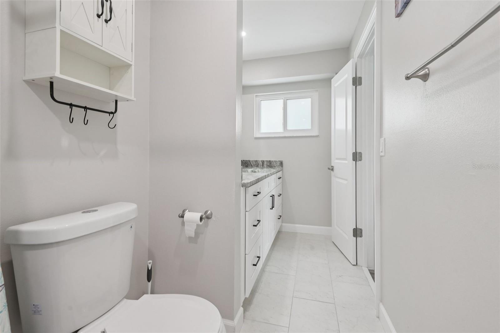 SUNSET HILLS 2ND ADD - Residential Lease