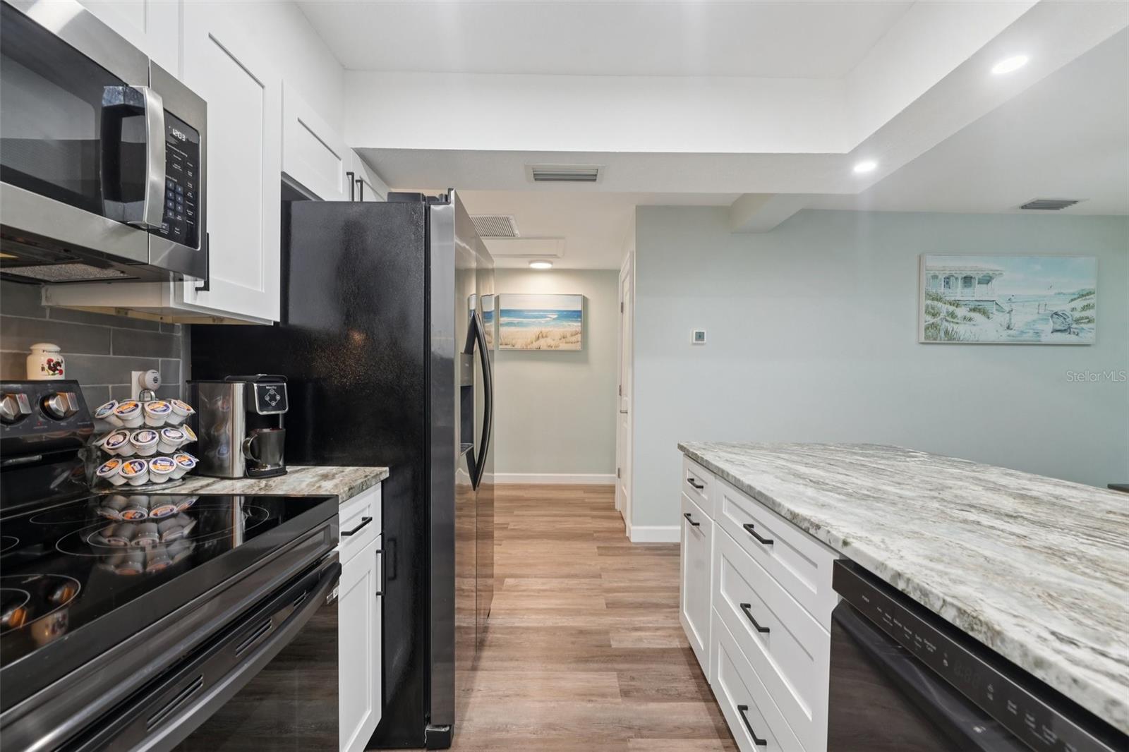 SUNSET HILLS 2ND ADD - Residential Lease