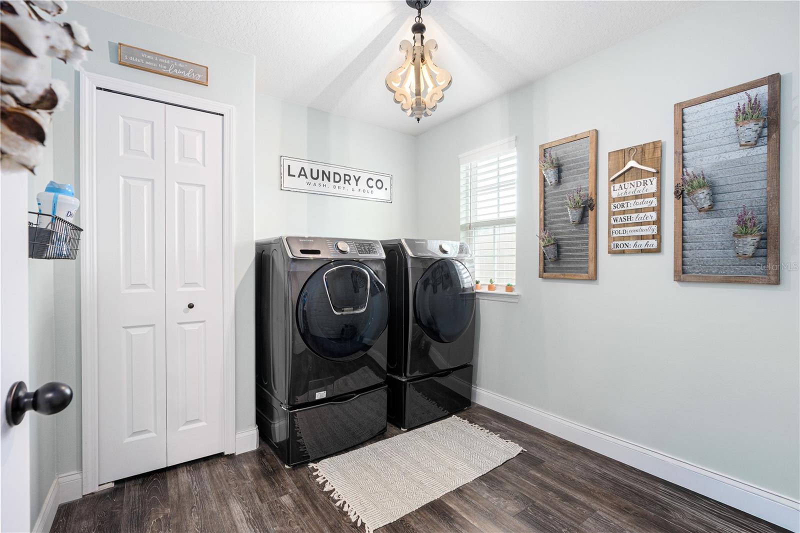 DEER CREEK OF HUNTER'S RIDGE - Residential