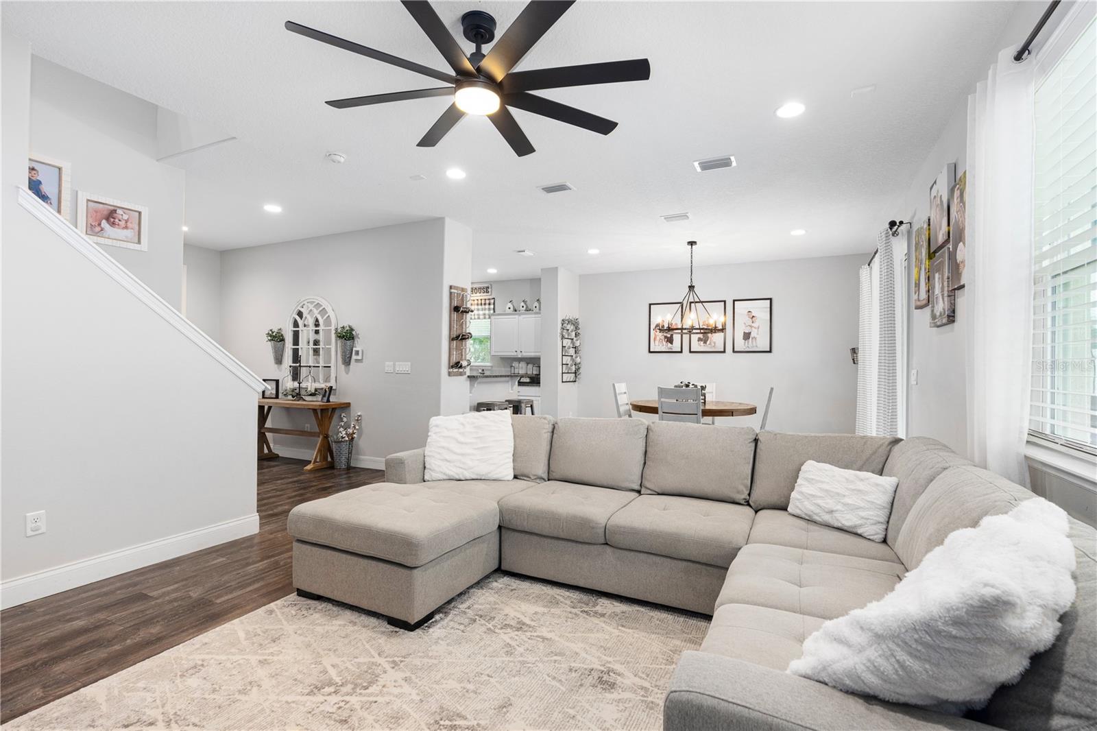 DEER CREEK OF HUNTER'S RIDGE - Residential