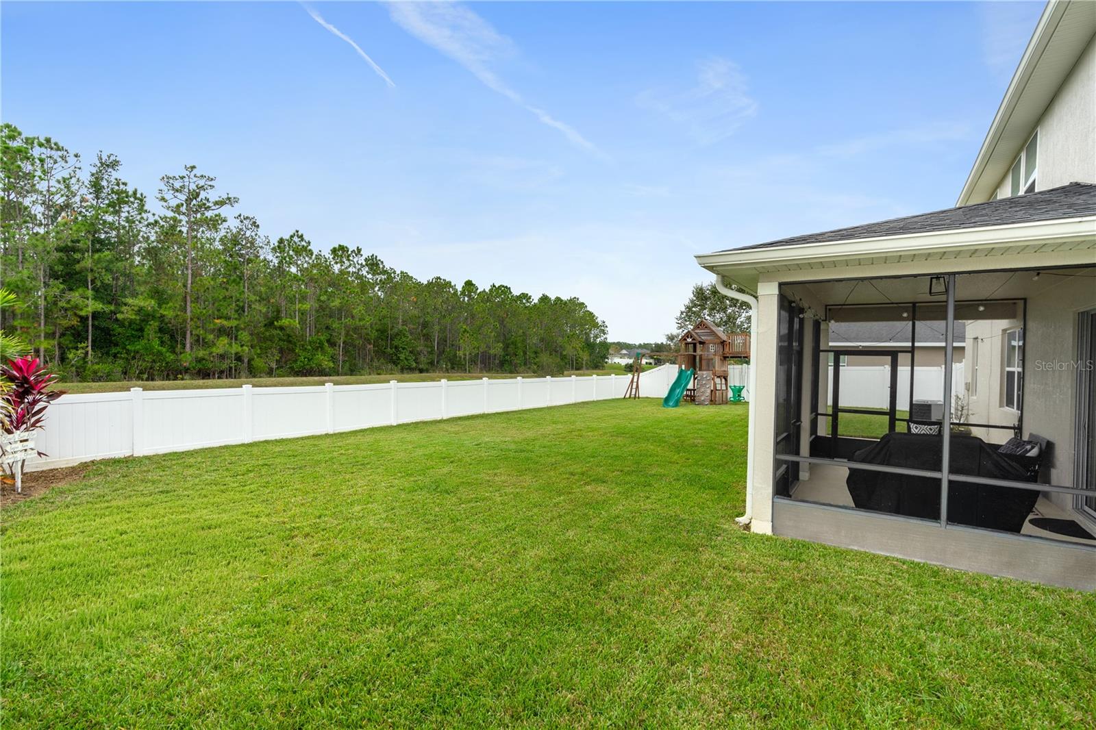 DEER CREEK OF HUNTER'S RIDGE - Residential