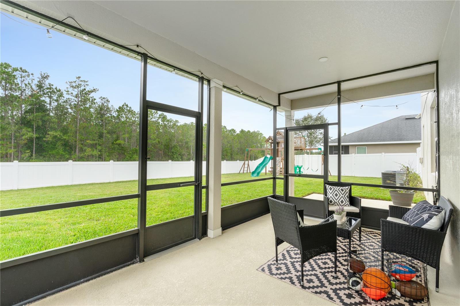 DEER CREEK OF HUNTER'S RIDGE - Residential