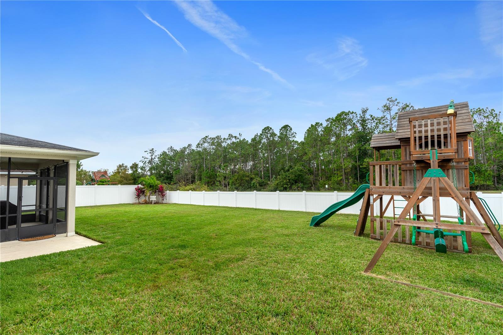 DEER CREEK OF HUNTER'S RIDGE - Residential