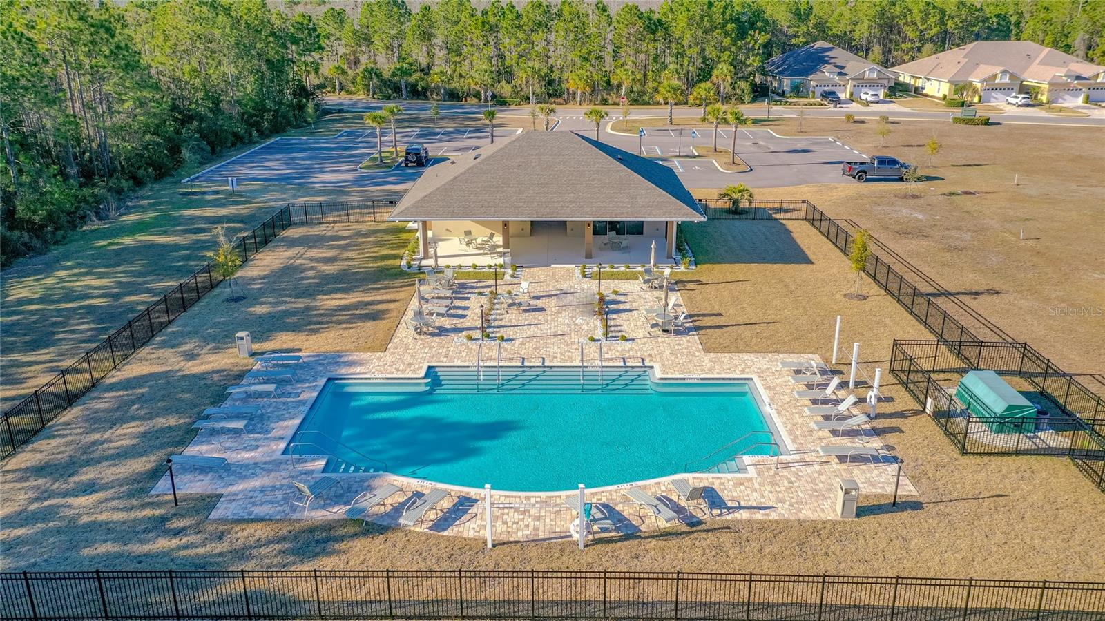 DEER CREEK OF HUNTER'S RIDGE - Residential