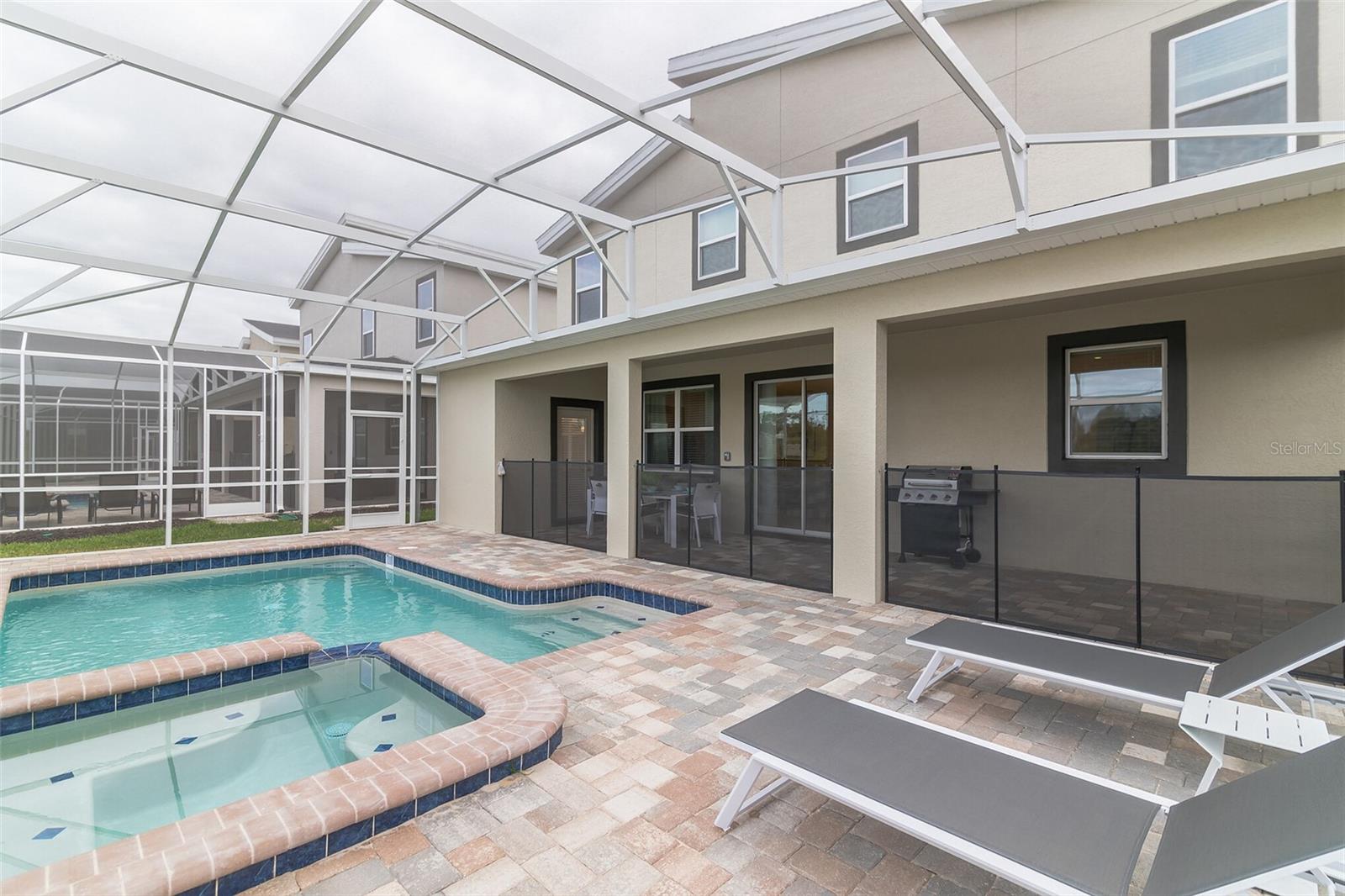 8844 CABOT CLIFFS DRIVE