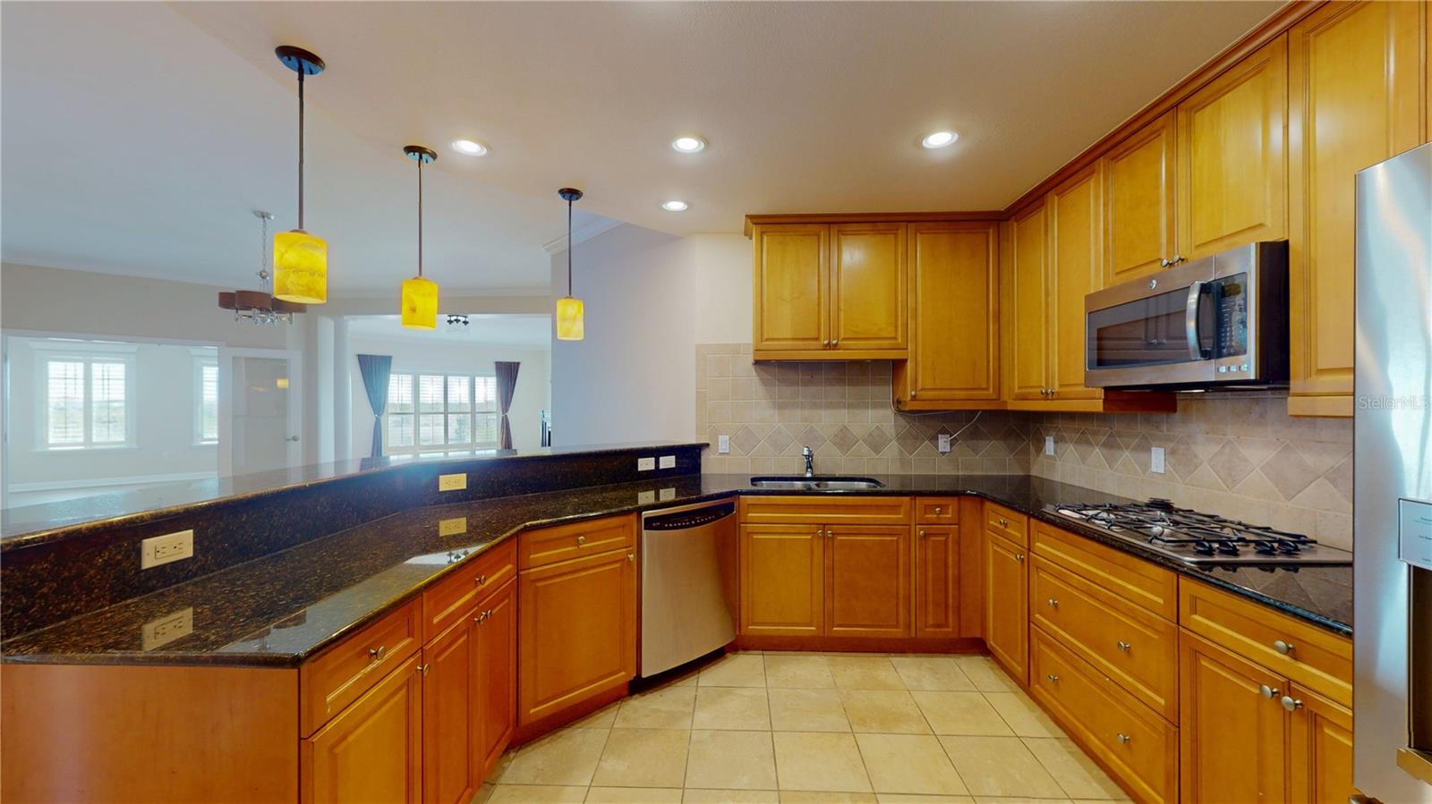 2305 EDGEWATER DRIVE 1606