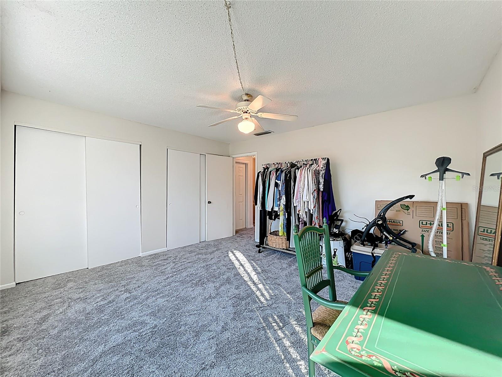 FOUR SEASONS CONDO - Residential