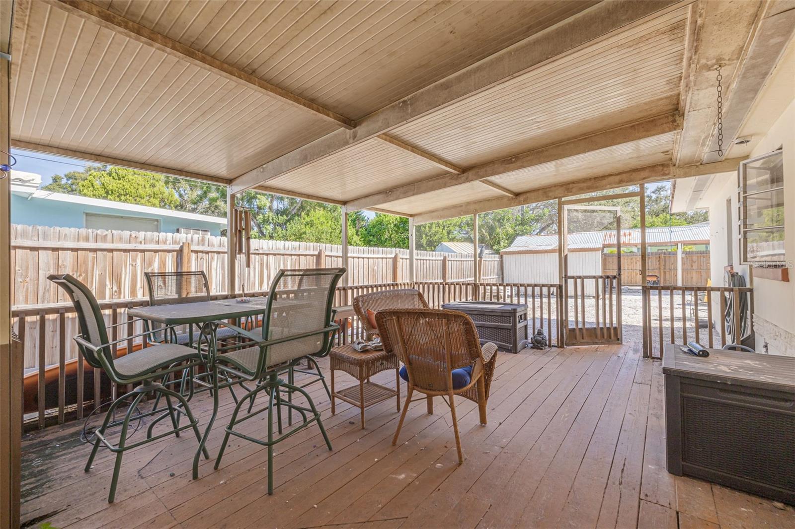 PLEASANT VIEW TERRACE 2ND ADD - Residential