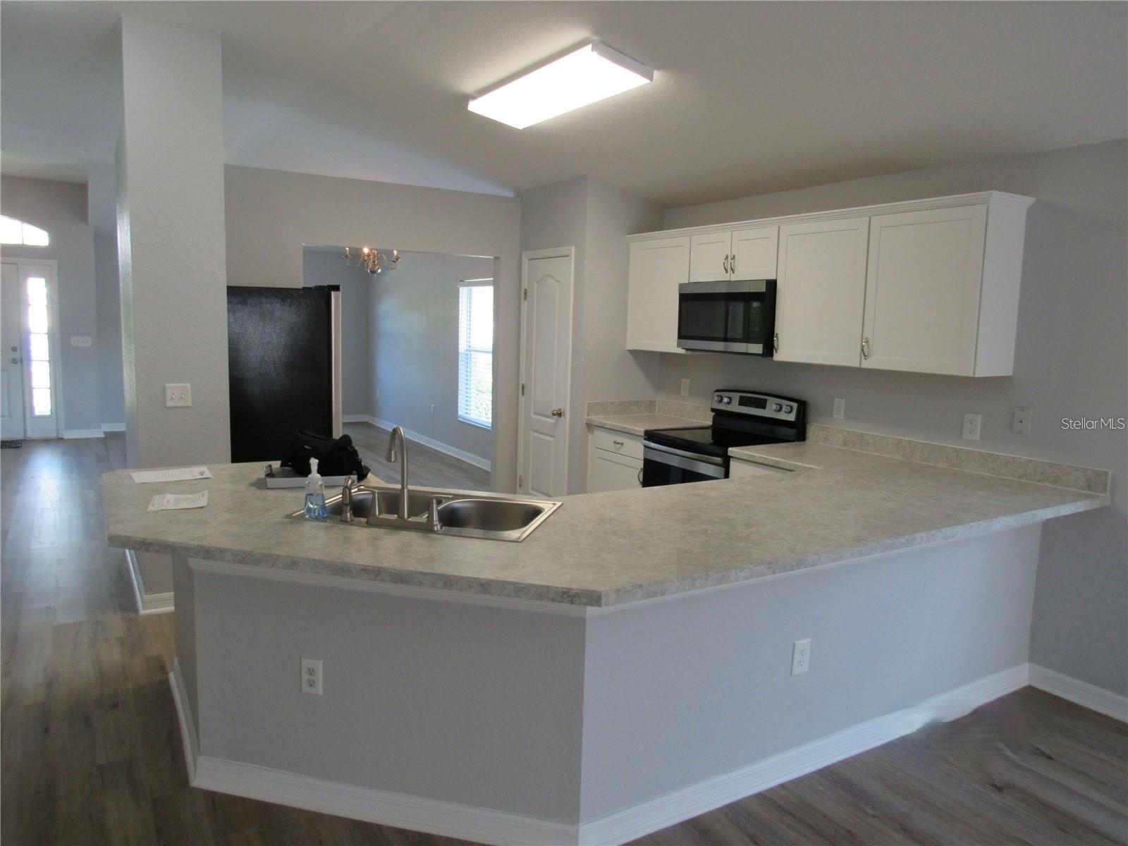 TURTLE ROCK - Residential Lease