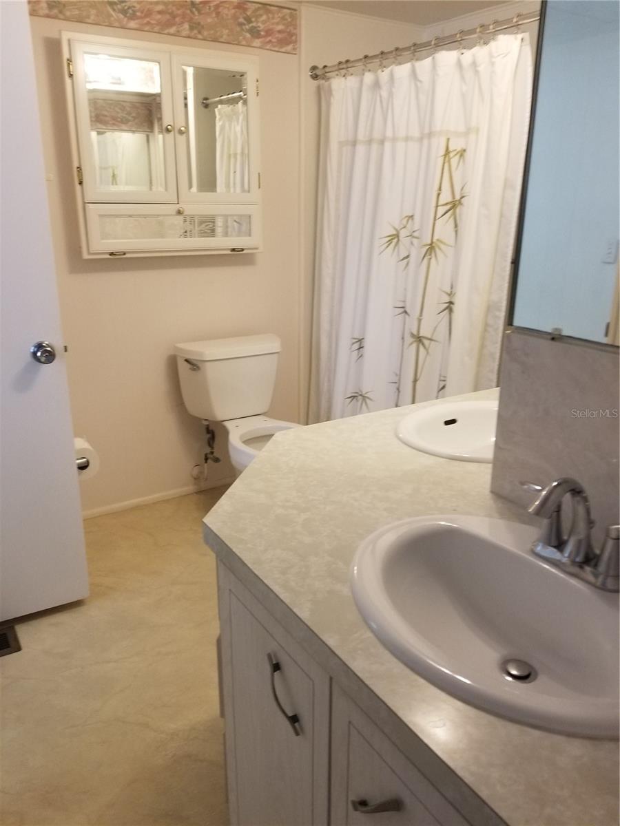 LAKE SEMINOLE RESORT NORTH M/H UNREC - Residential