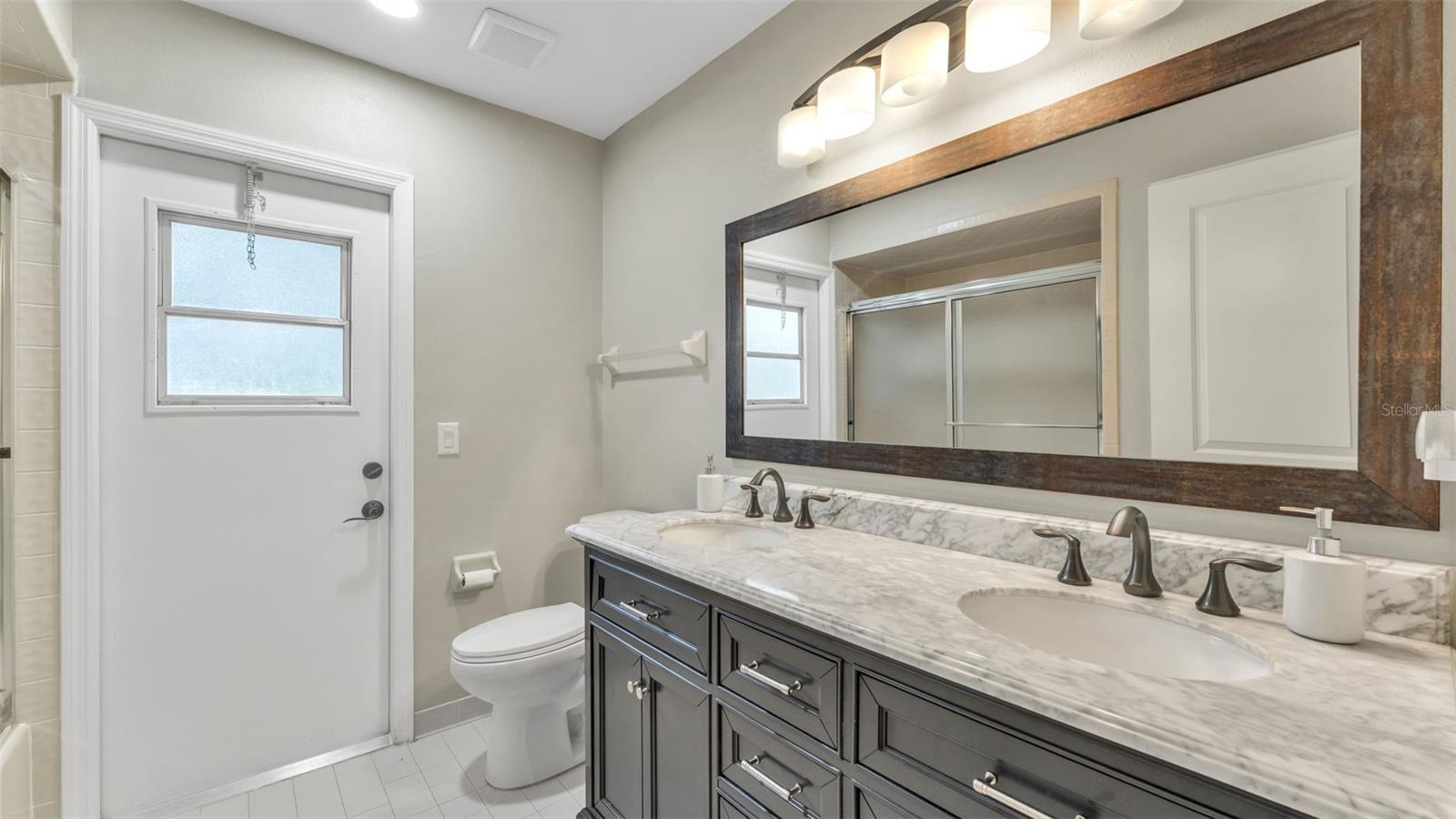 ONE HIGHLANDS PLACE - Residential