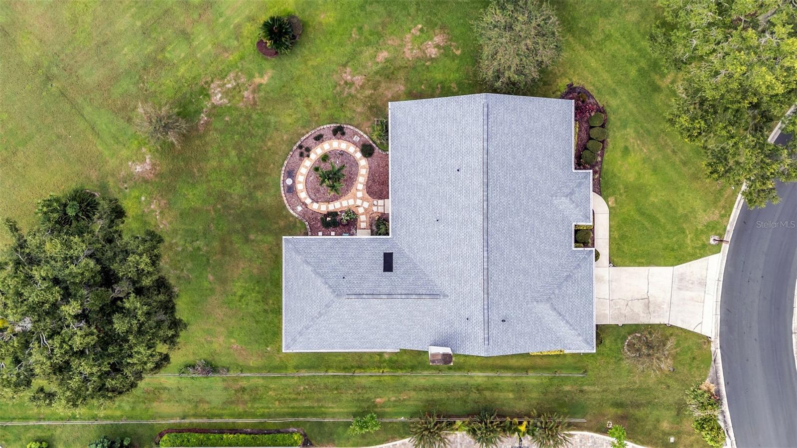 ONE HIGHLANDS PLACE - Residential