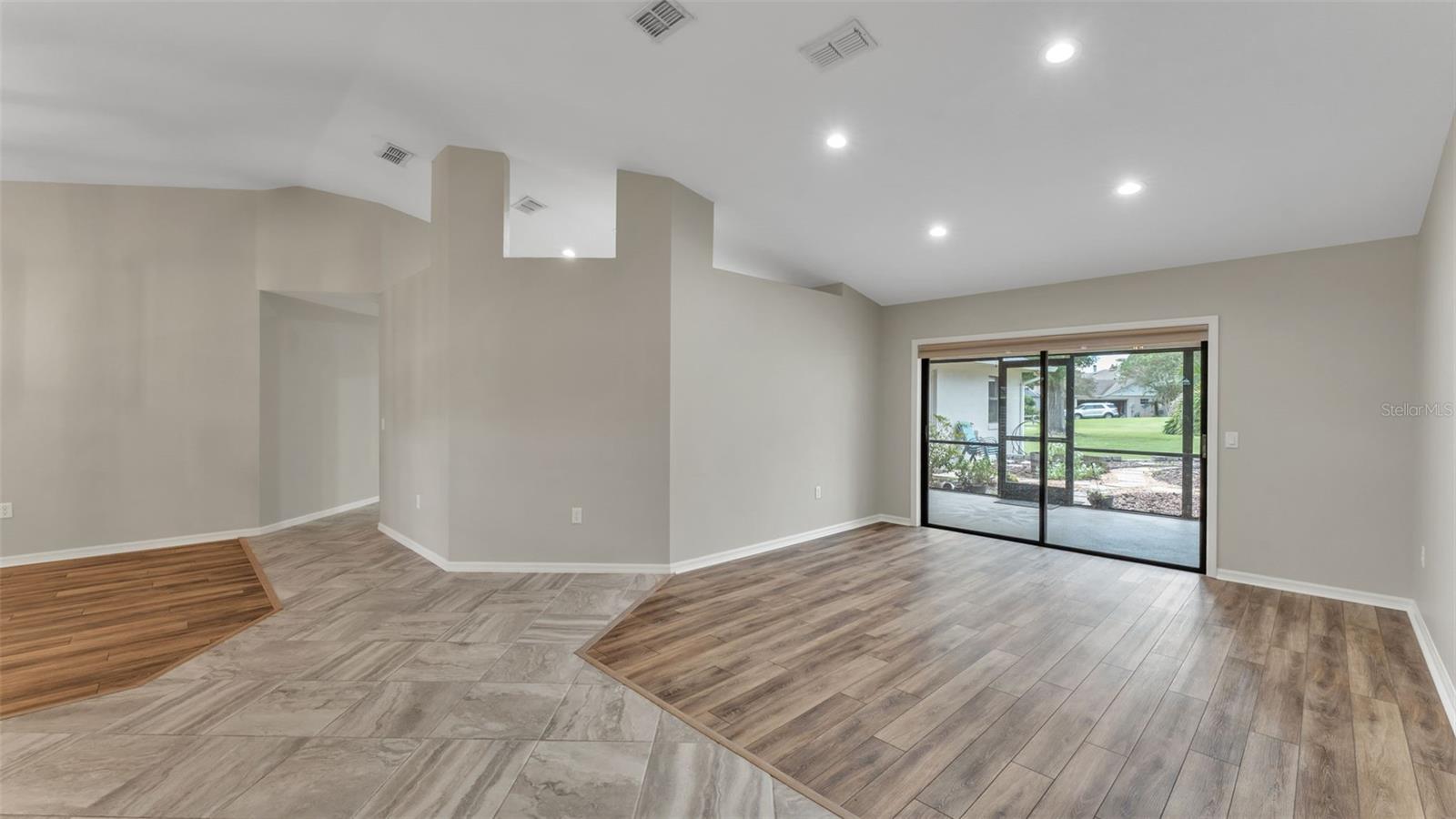 ONE HIGHLANDS PLACE - Residential
