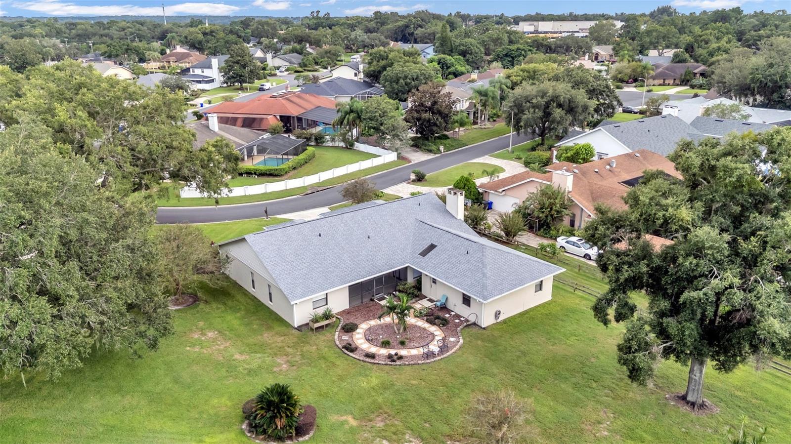 ONE HIGHLANDS PLACE - Residential