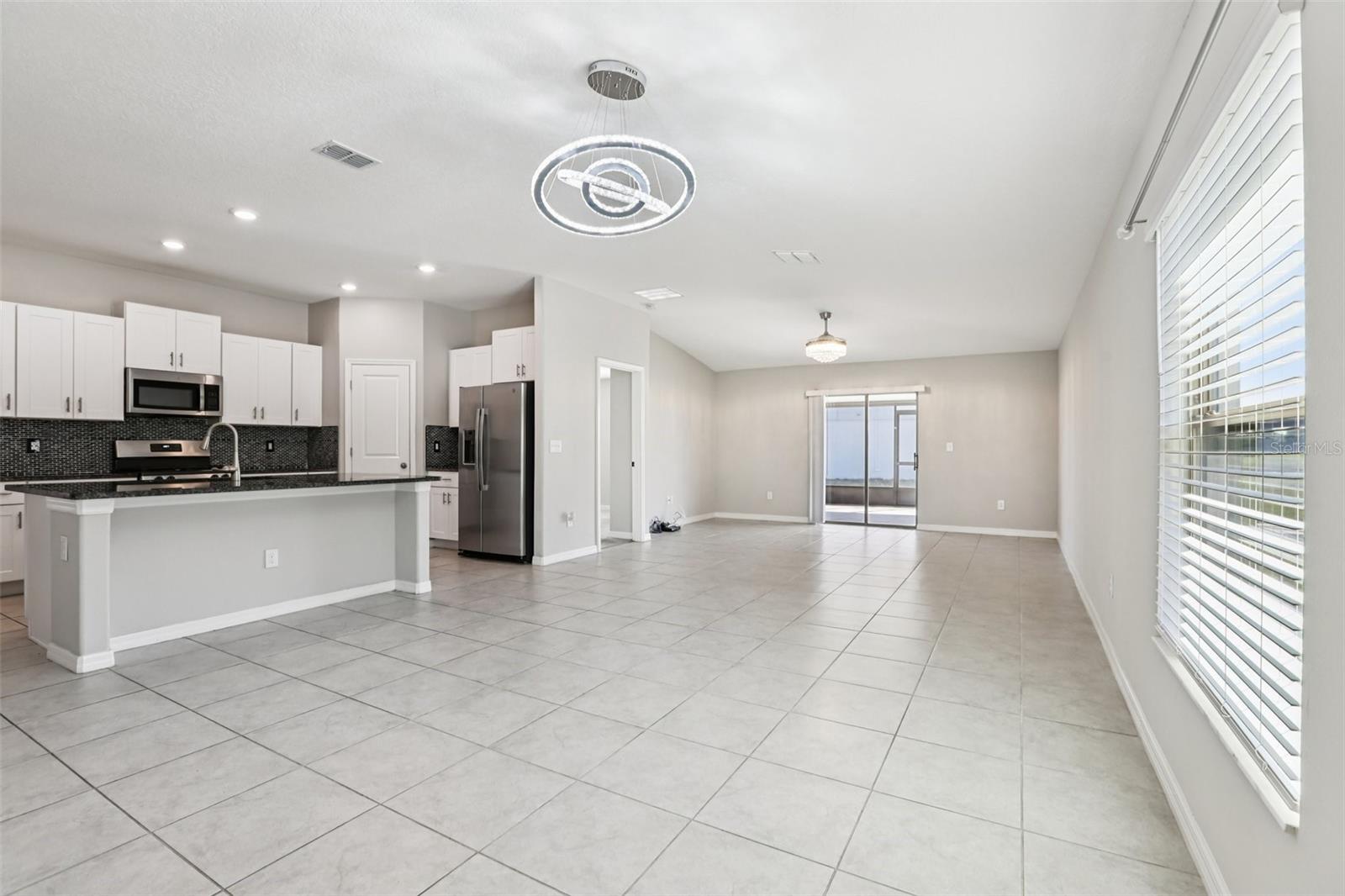 BELMONT SOUTH PH 2D & PASEO AL - Residential