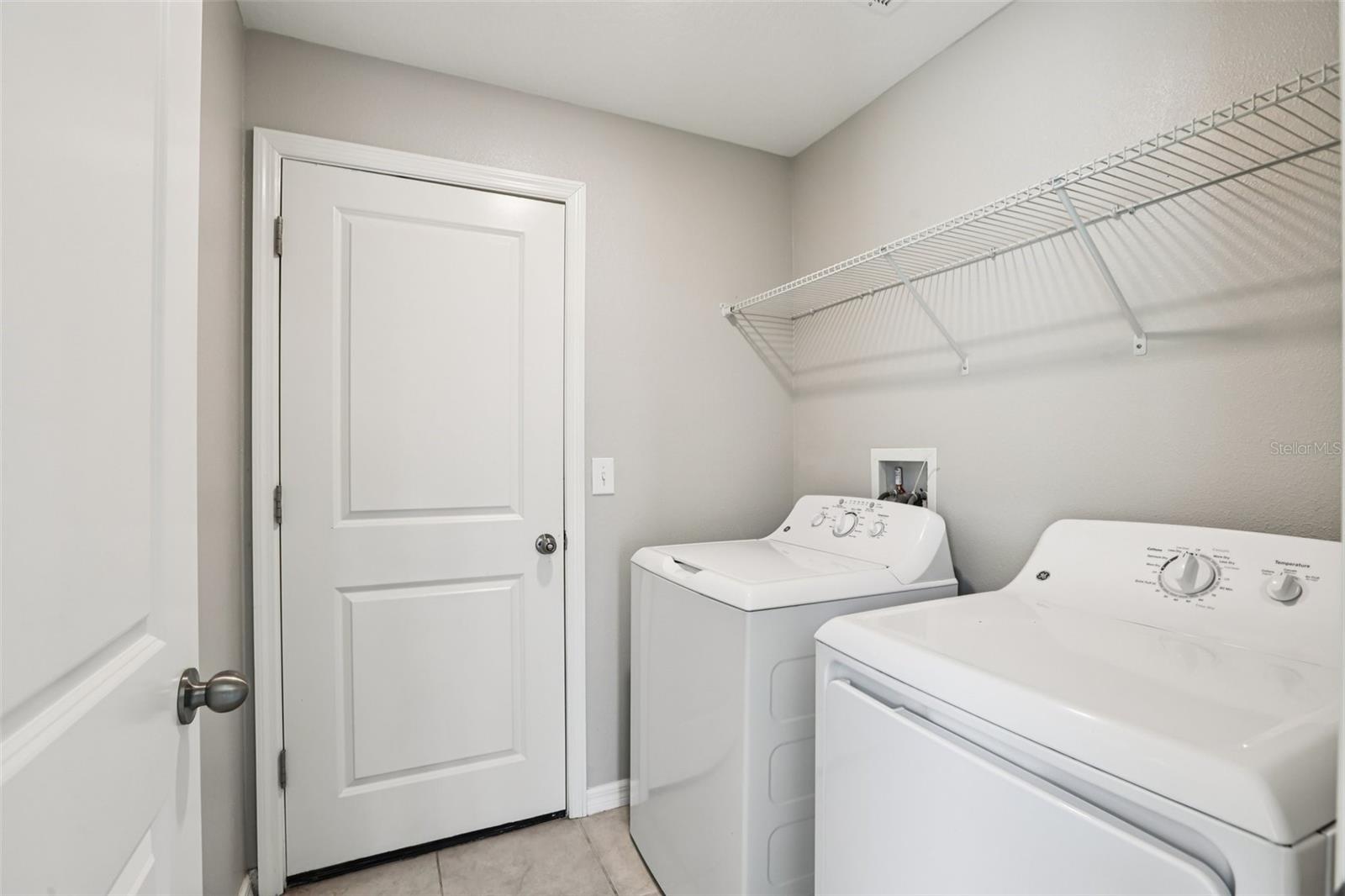 BELMONT SOUTH PH 2D & PASEO AL - Residential