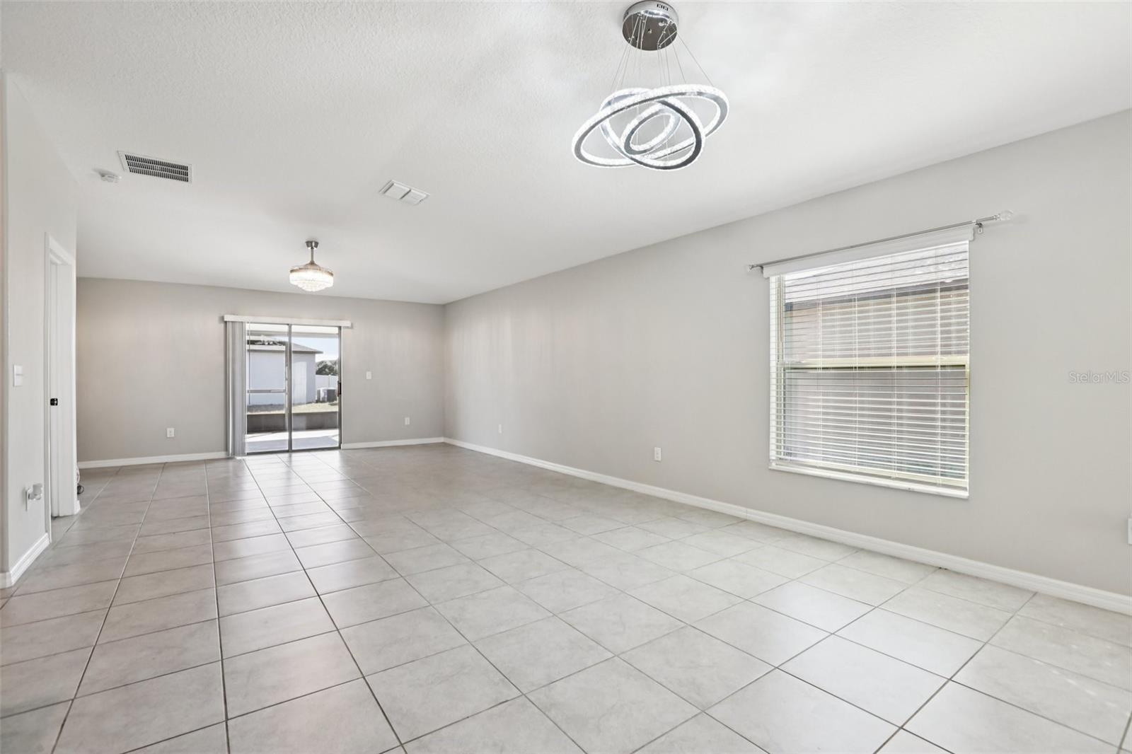 BELMONT SOUTH PH 2D & PASEO AL - Residential