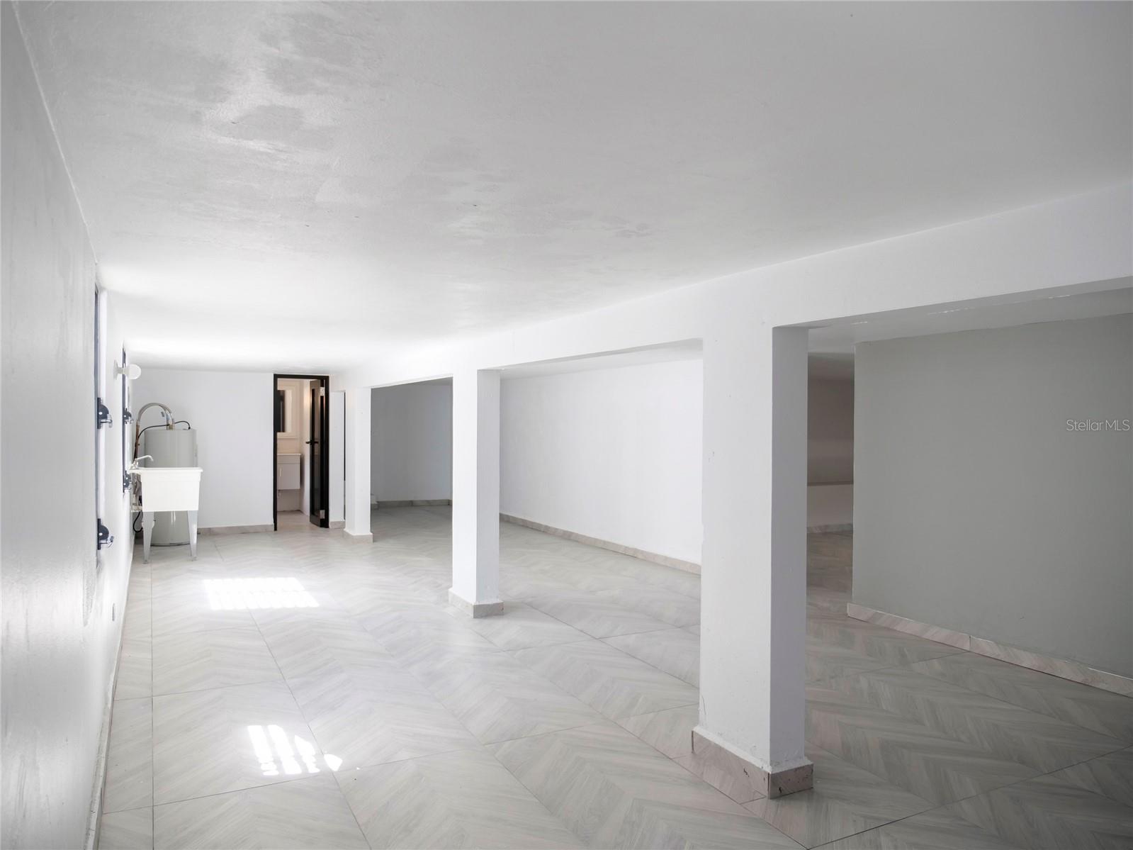 URB EL RETIRO - Residential