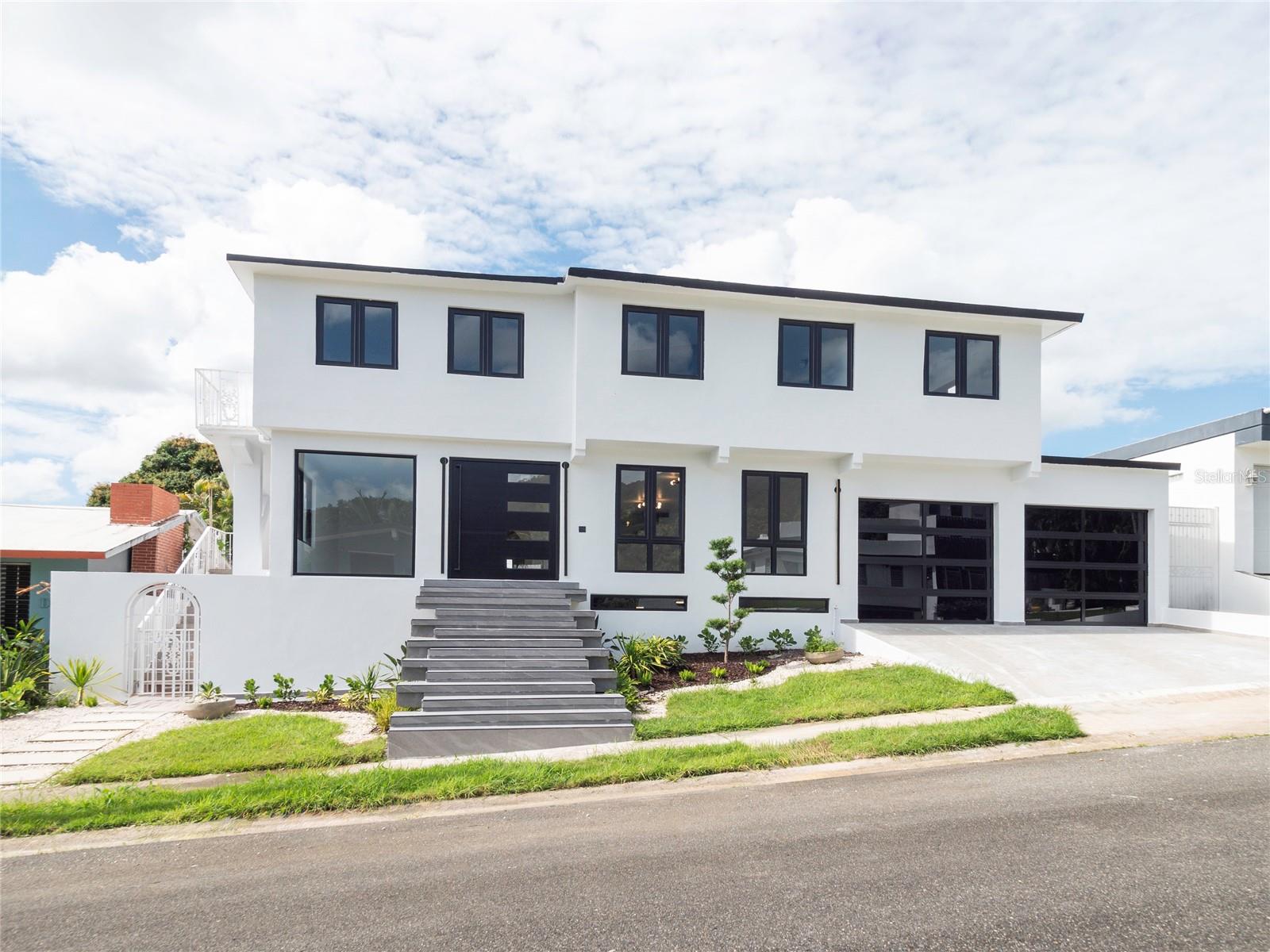 URB EL RETIRO - Residential