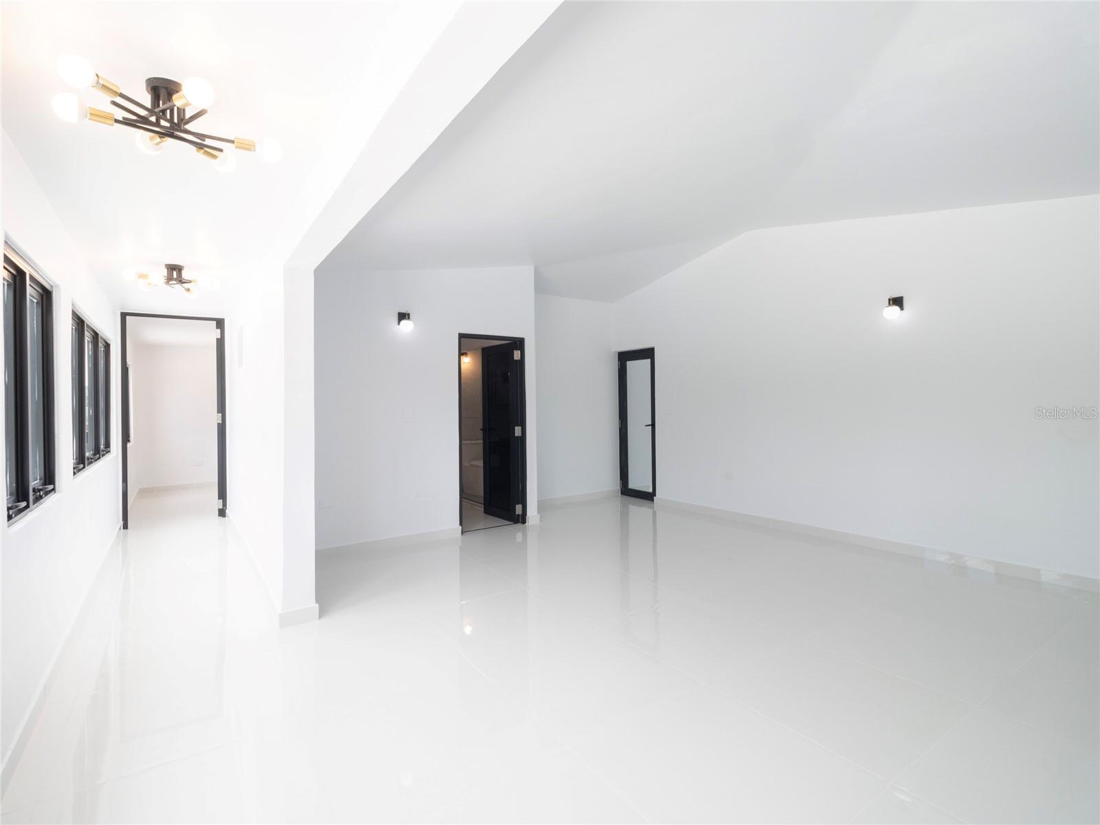 URB EL RETIRO - Residential