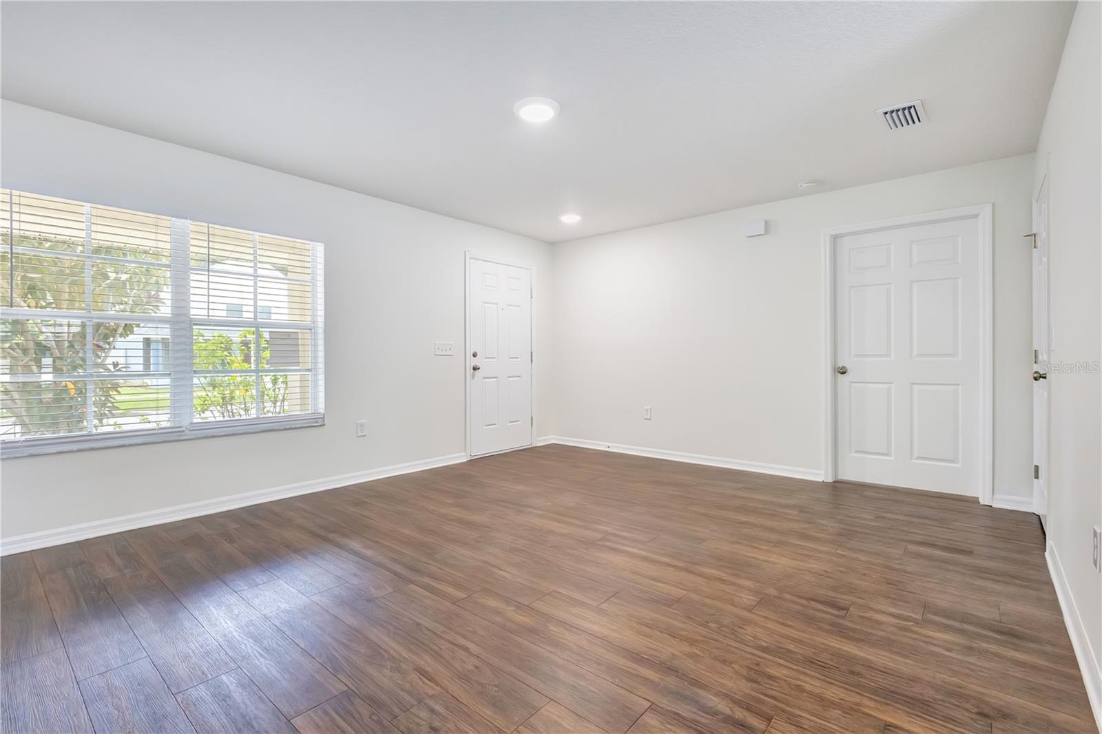 10332 SUMMERVIEW CIRCLE