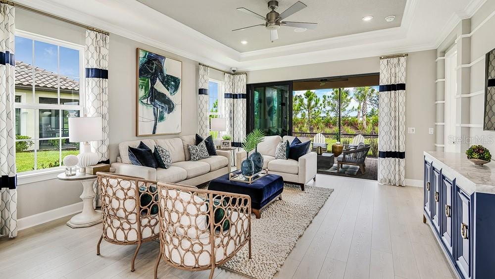 AZARIO ESPLANADE - Residential