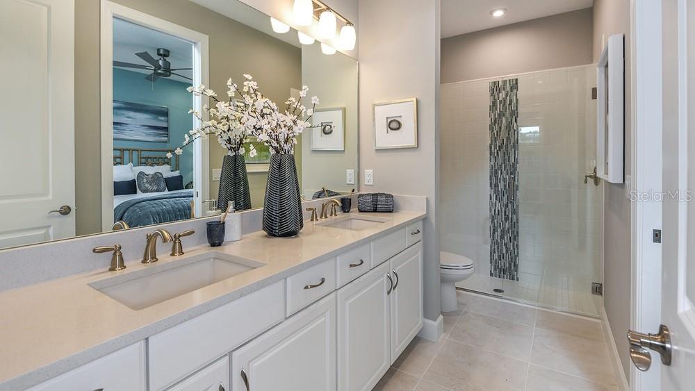 AZARIO ESPLANADE - Residential